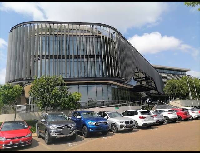 1,350M² OFFICE TO LET IN IRENE